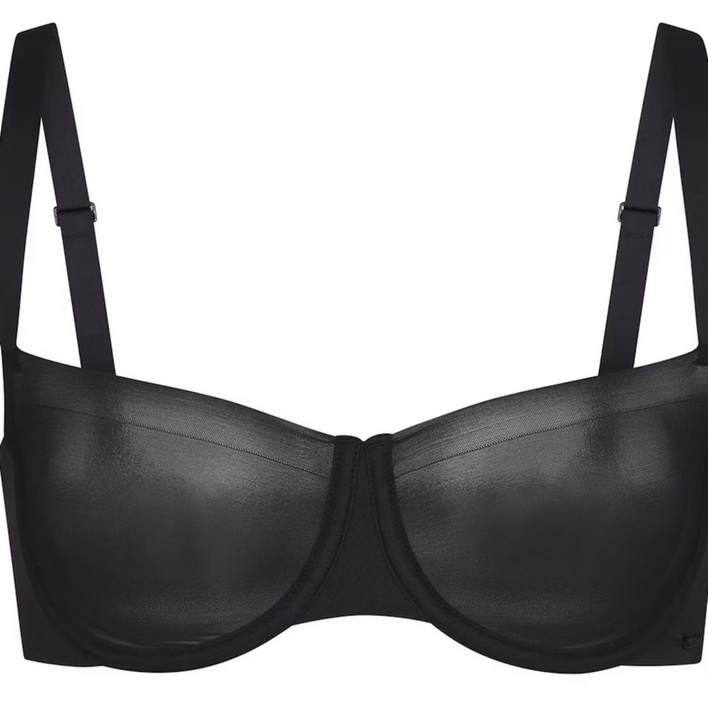 SKIMS NWT Unlined Balconette Bra
